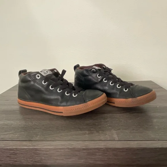 Vintage CONVERSE All Star CT Street Mid Shoes - Picture 3 of 6